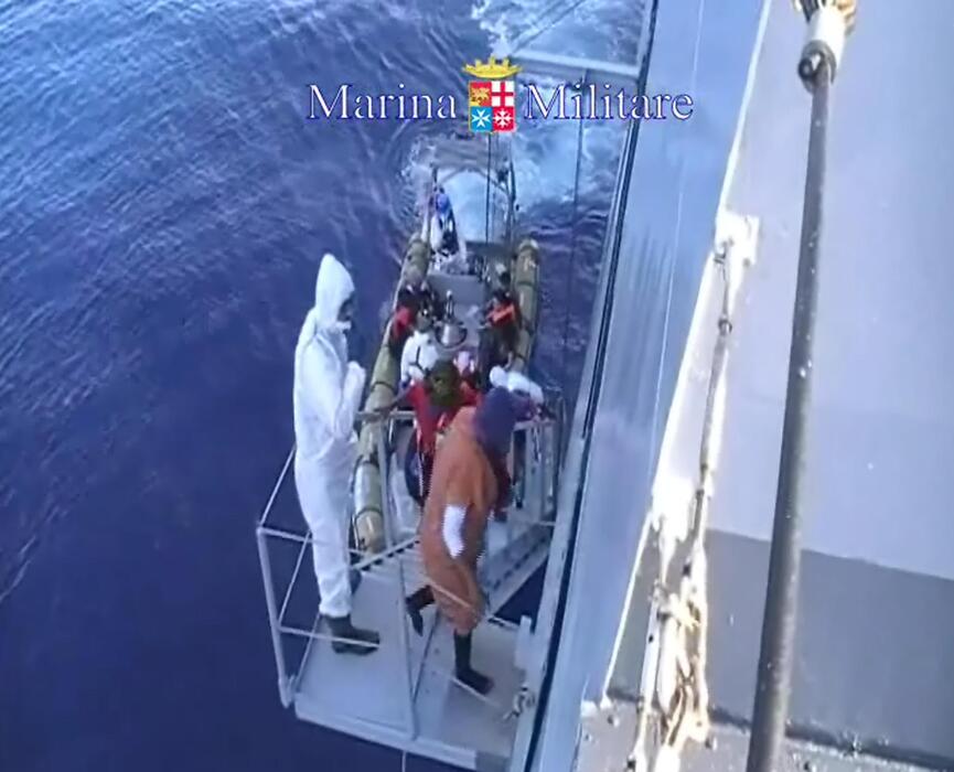 Italian Navy rescue operation © 