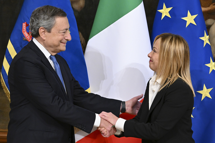 Governo: Passaggio Consegne Con Draghi, Meloni Si Insedia - Primopiano ...