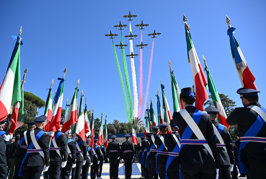 La Cerimonia Per I Cento Anni Dell'Aeronautica Militare - Primopiano ...