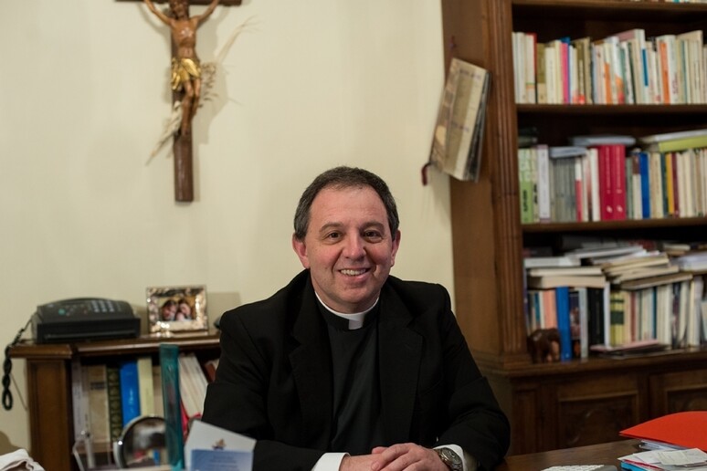 Don Suetta vescovo Ventimiglia-Sanremo - RIPRODUZIONE RISERVATA