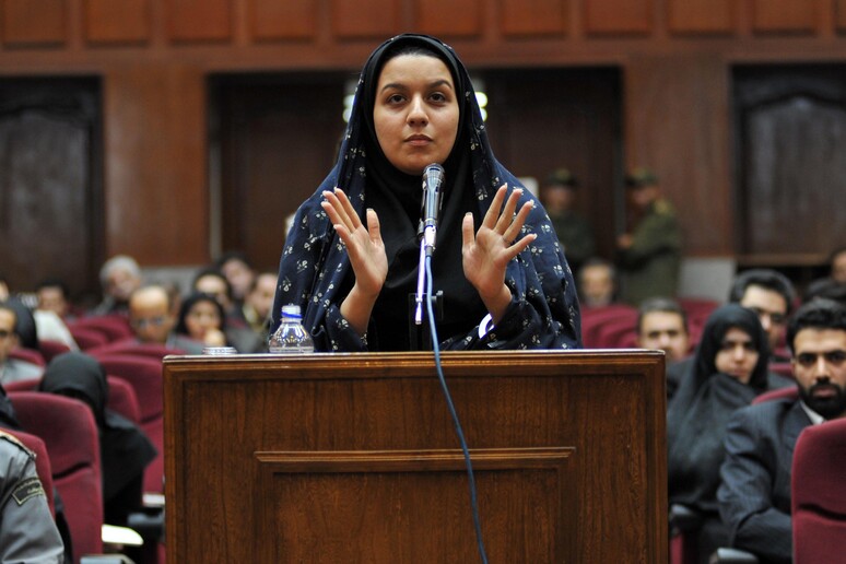 Rayhaneh Jabbari al processo © ANSA/EPA