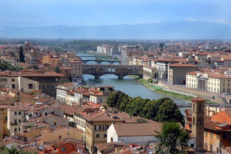 Tar, in centro Firenze decaduta norma stop affitti brevi