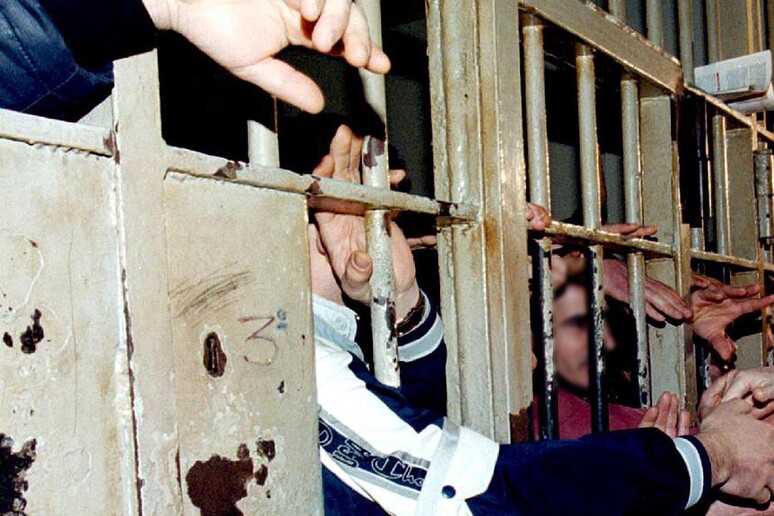 Carceri: solo Serbia peggio di Italia in Europa - RIPRODUZIONE RISERVATA