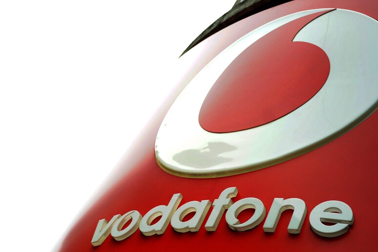 Garante Privacy blocca Vodafone su telemarketing - RIPRODUZIONE RISERVATA