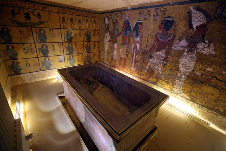 Stanze segrete in tomba di Tutankhamon - RIPRODUZIONE RISERVATA