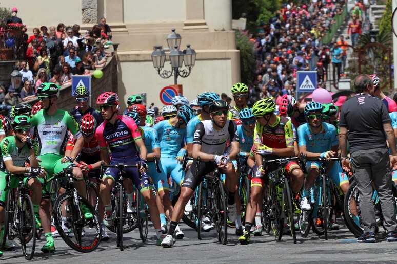 Giro: 5/a tappa, a Benevento velocisti in cerca di gloria - RIPRODUZIONE RISERVATA