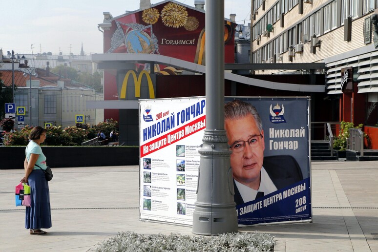 Parliamentary election campaign in Russia © ANSA/EPA