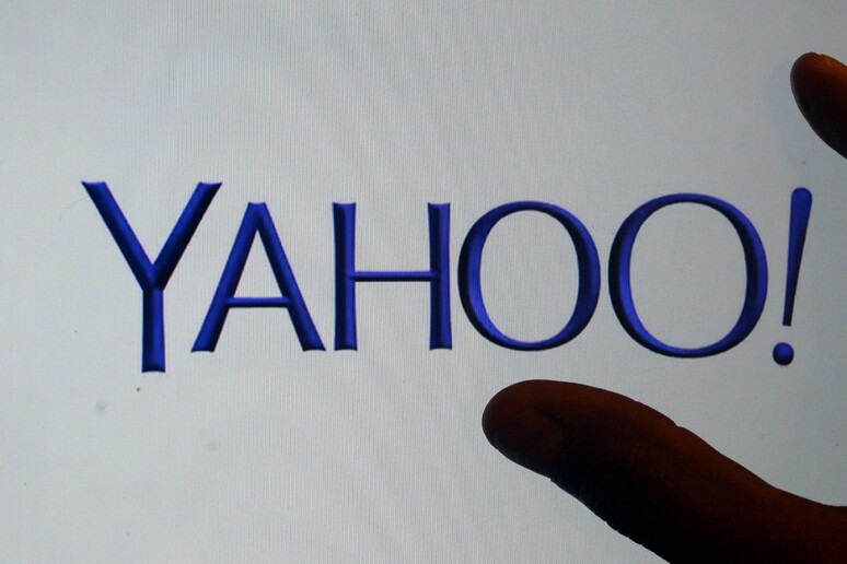 Yahoo!: attacco hacker, violati dati milioni persone - RIPRODUZIONE RISERVATA