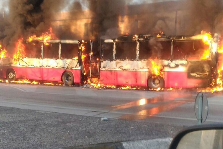 Immagine vigili del fuoco - RIPRODUZIONE RISERVATA