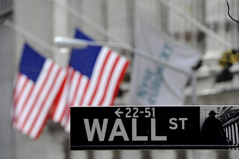 Wall Street record sulle ali dell 'ottimismo, Dow Jones supera i 20mila punti - RIPRODUZIONE RISERVATA