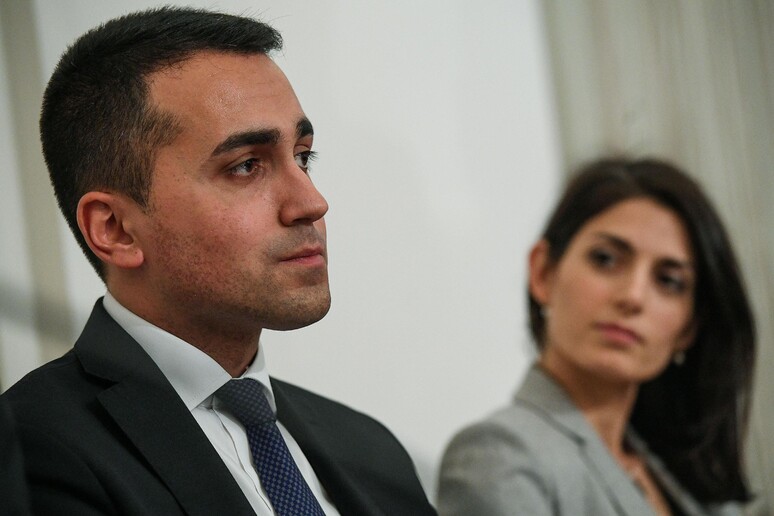 Luigi Di Maio e Virginia Raggi - RIPRODUZIONE RISERVATA