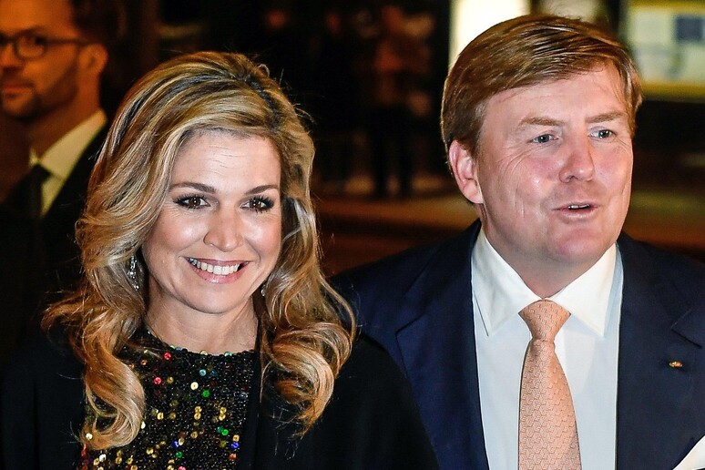 Re Willem-Alexander d 'Olanda e la consorte Maxima - RIPRODUZIONE RISERVATA