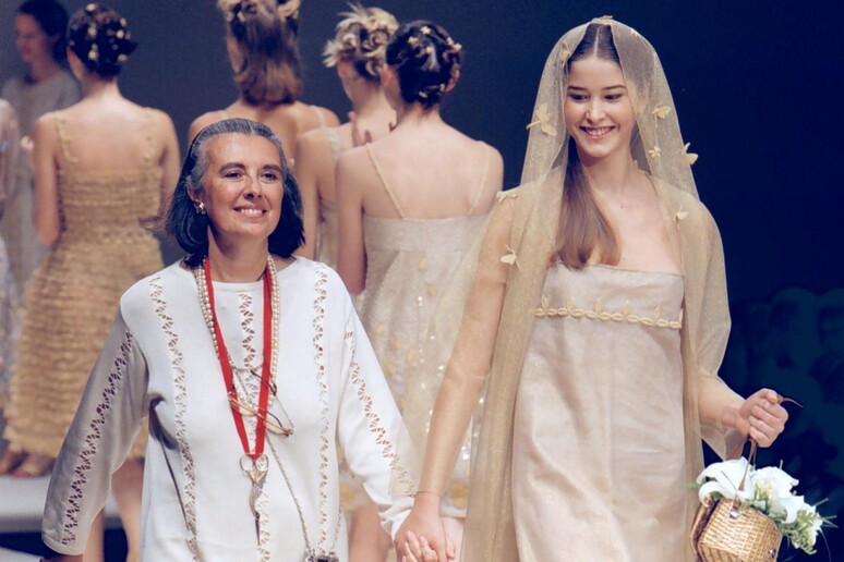 Italian fashion designer Laura Biagiotti dies at 73 in Rome - Los Angeles  Times