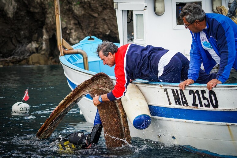 Pescatori di Ischia - RIPRODUZIONE RISERVATA