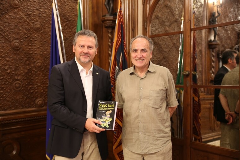 Cultura Presentato il libro di Michele Boato Si pu fare Guida