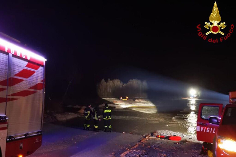 Maltempo: con auto in strada vietata, muore in Friuli - RIPRODUZIONE RISERVATA