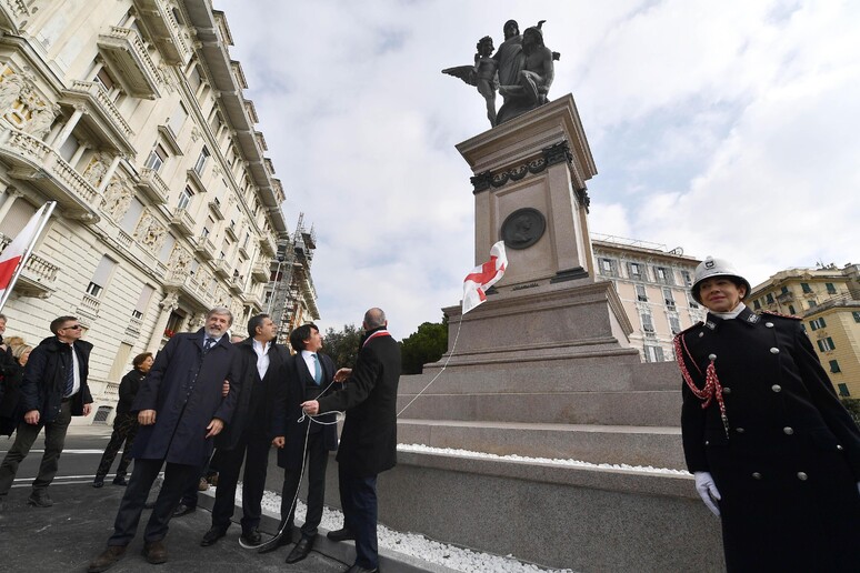 Cerimonia per nuova collocazione statua Duca di Galliera - RIPRODUZIONE RISERVATA