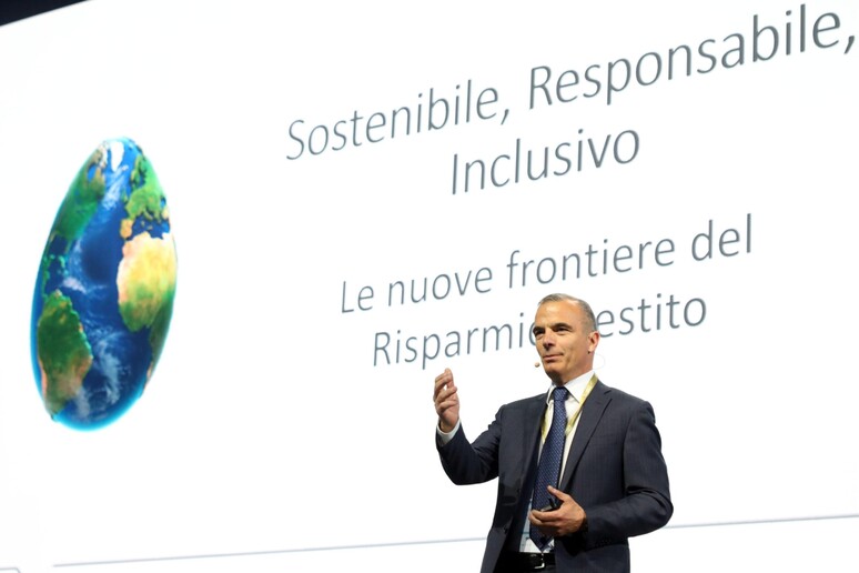 - RIPRODUZIONE RISERVATA