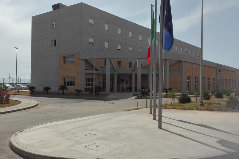 94b09b78521d590e842eb6a9b58b0cf0 Nuova aggressione nel carcere di Cagliari, agente ferito