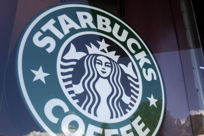 Il logo di Starbucks © ANSA/EPA