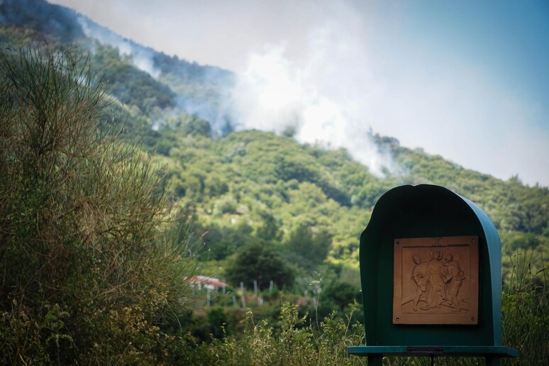 - RIPRODUZIONE RISERVATA