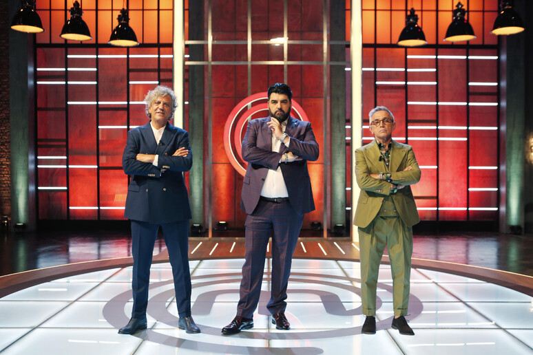 Masterchef: il celebre programma televisivo apre una scuola di