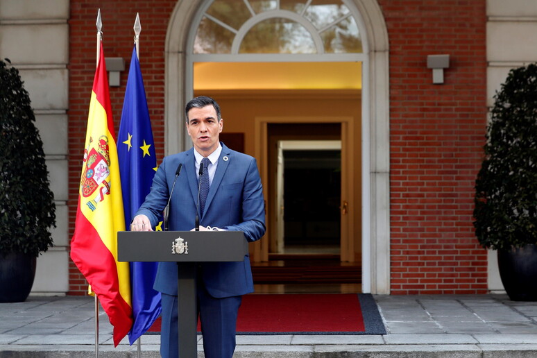 Il premier spagnolo Pedro Sanchez © ANSA/EPA