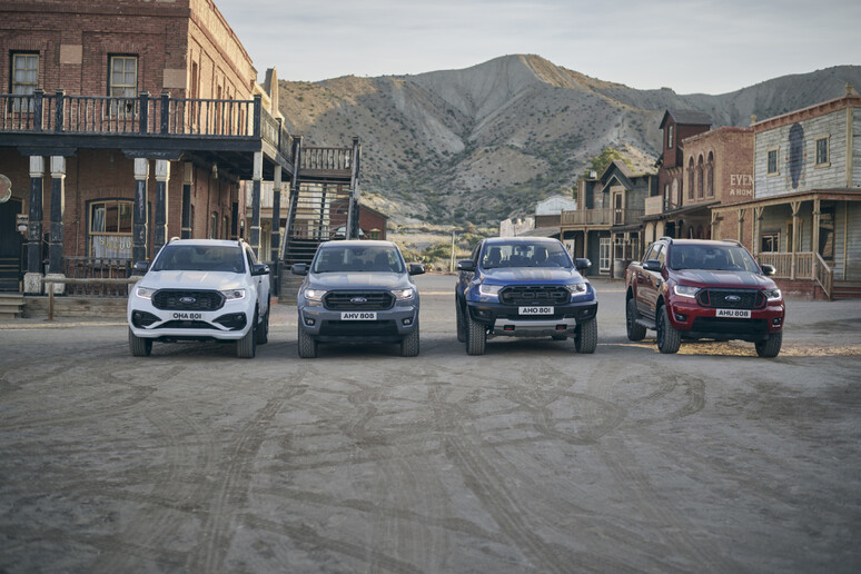 Ford Ranger Raptor, ad ottobre arriva la Special Edition - RIPRODUZIONE RISERVATA