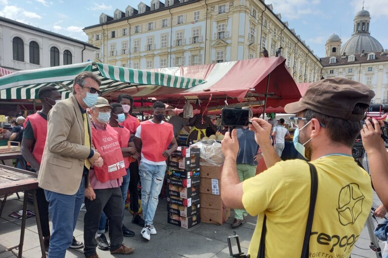 - RIPRODUZIONE RISERVATA