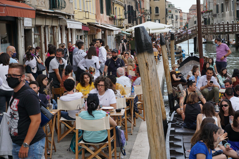 Venezia - Foto d 'archivio - RIPRODUZIONE RISERVATA