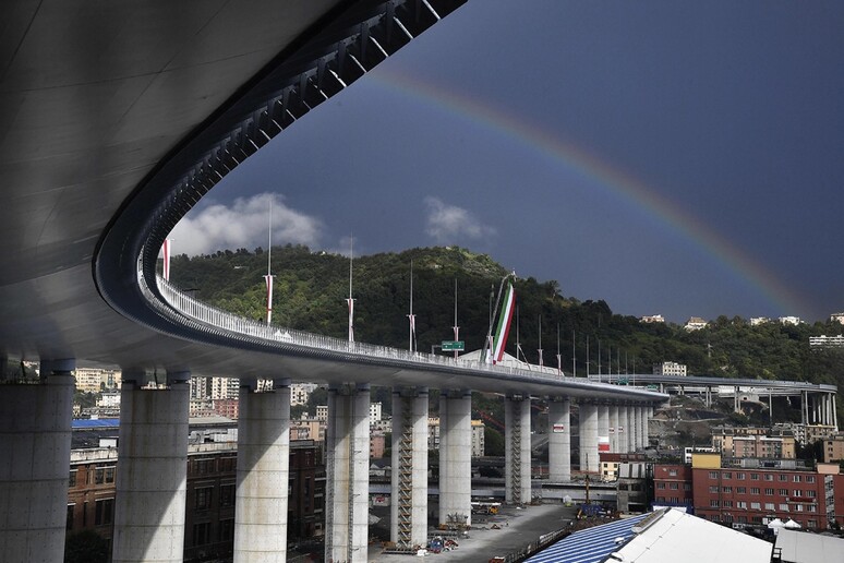 Ponte San Giorgio © ANSA/AFP