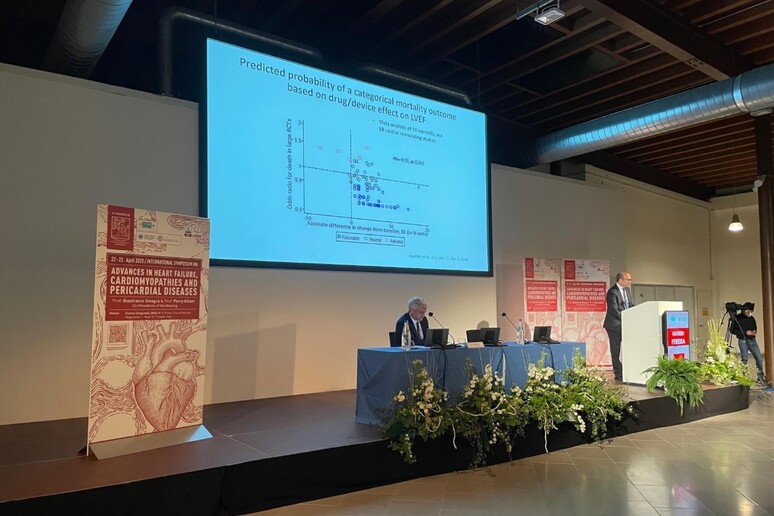 - RIPRODUZIONE RISERVATA