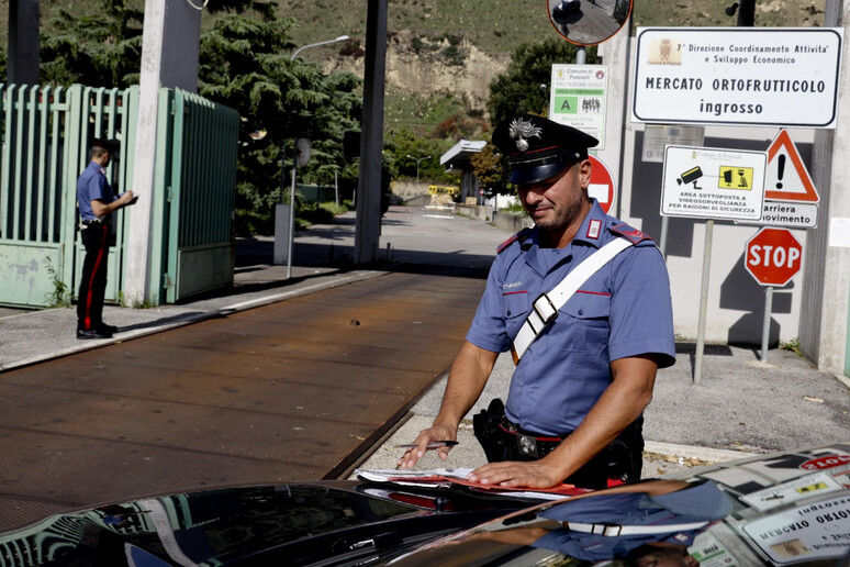 - RIPRODUZIONE RISERVATA