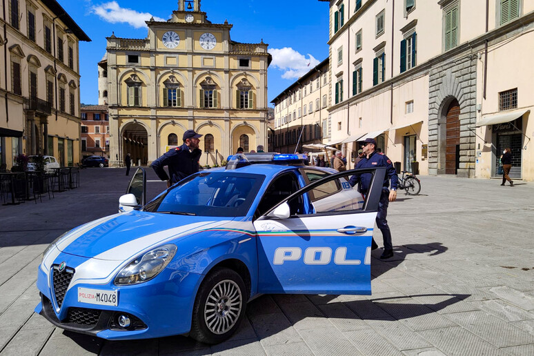 - RIPRODUZIONE RISERVATA