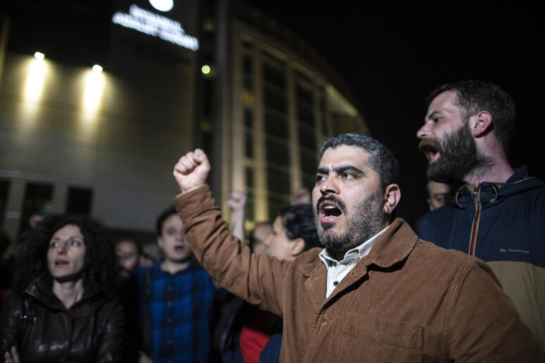 Proteste contro la condanna all 'ergastolo di Osman Kavala © ANSA/EPA