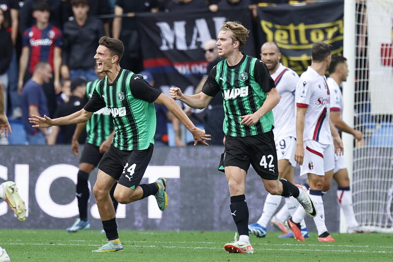 US Unione Sportiva Sassuolo Calcio 1-1 FC Bologna :: Resumos :: Videos 