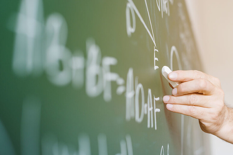 In Italia maschi molto più bravi in matematica - RIPRODUZIONE RISERVATA