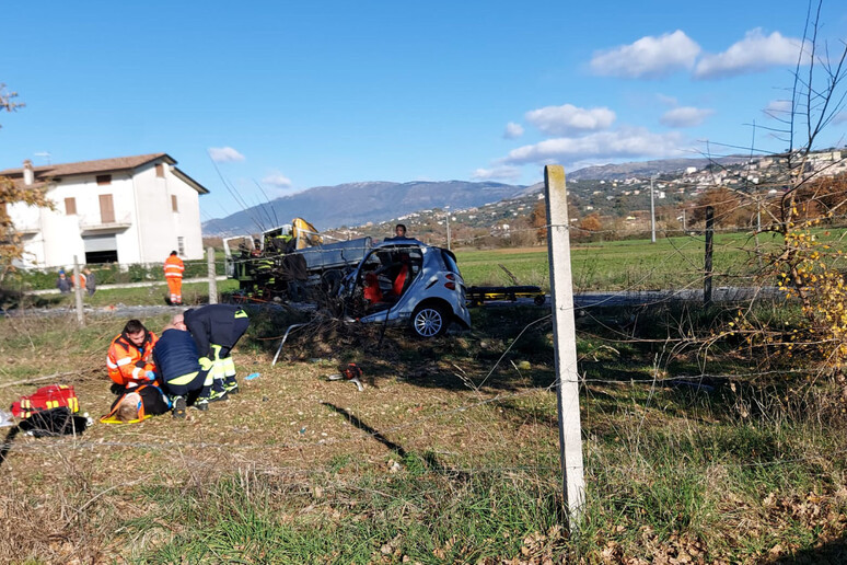 -     RIPRODUZIONE RISERVATA