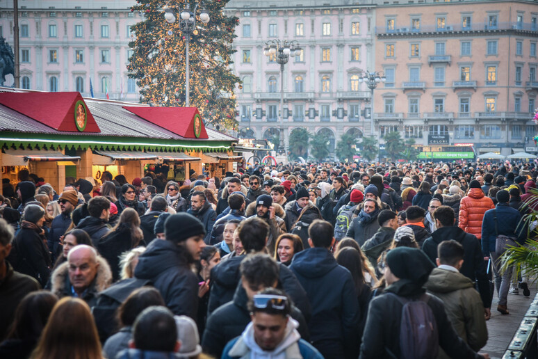 - RIPRODUZIONE RISERVATA