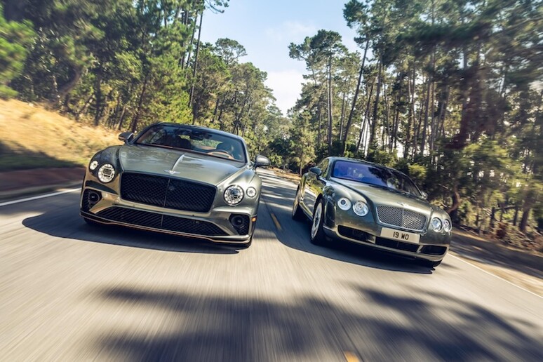 Bentley: una staffetta per i 20 anni della Continental GT © ANSA/Bentley