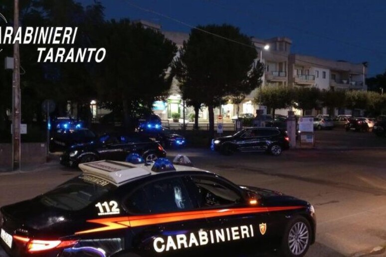 Donna trovata morta nel Tarantino, ipotesi omicidio