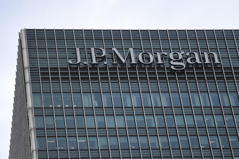 JPMorgan ai dipendenti, in ufficio 5 giorni alla settimana