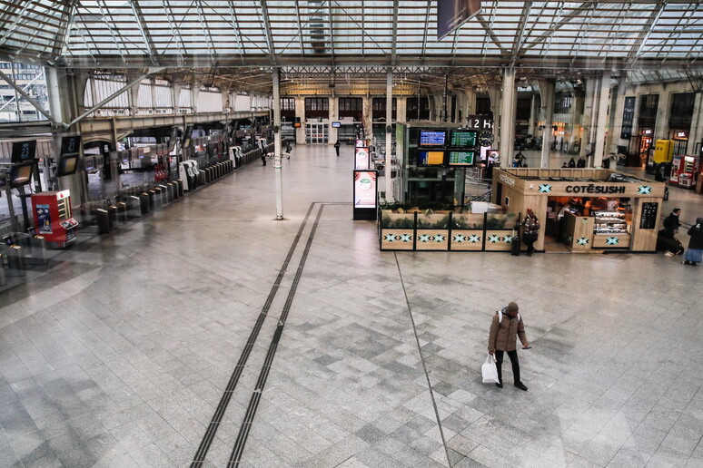 Gare de Lyon -     RIPRODUZIONE RISERVATA