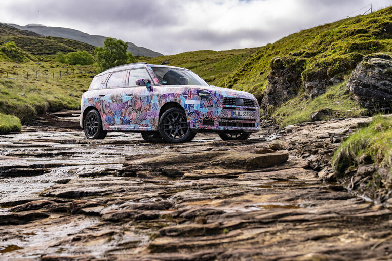 MINI Countryman ALL4 © ANSA/Mini