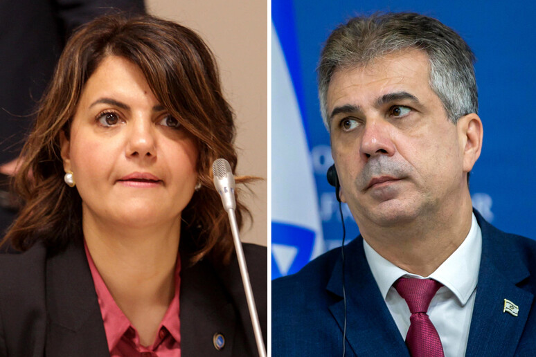 La ministra degli Esteri libica, Najla Al Mangoush e il suo omologo israeliano, Eli Cohen -     RIPRODUZIONE RISERVATA