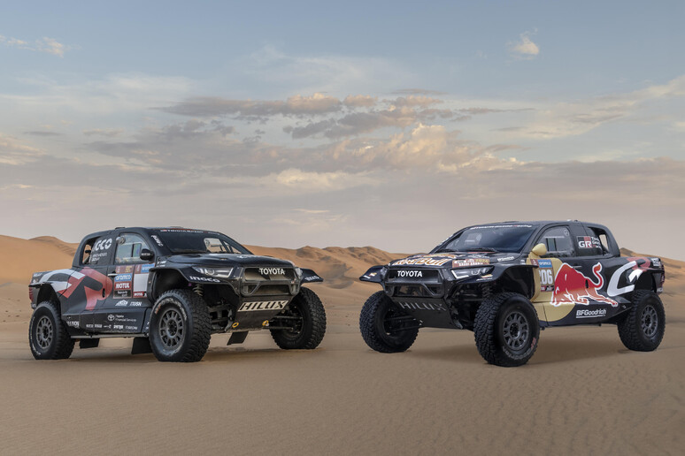 Toyota affronterà la Dakar con il nuovo GR Hilux EVO T1U © ANSA/Toyota