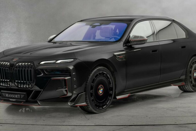 Con Mansory la Bmw Serie 7 diventa più  'cattiva ' -     RIPRODUZIONE RISERVATA