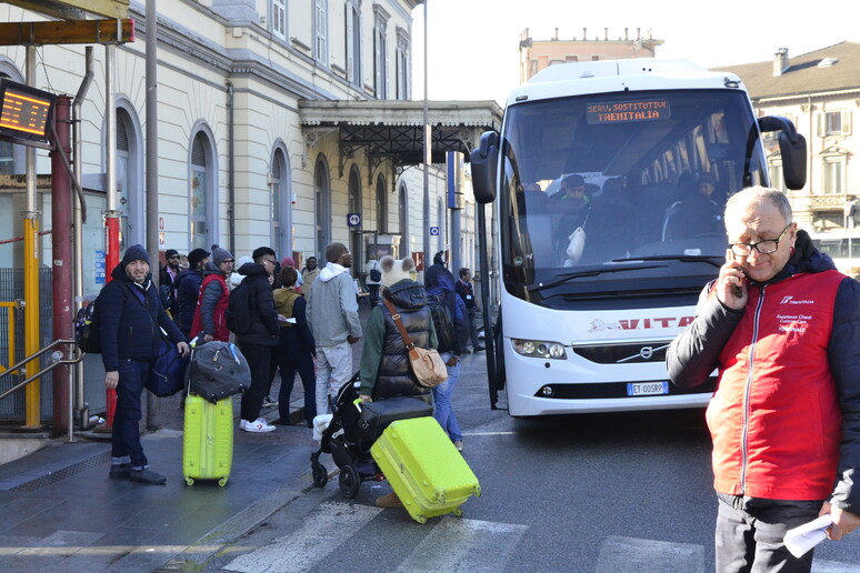 -     RIPRODUZIONE RISERVATA