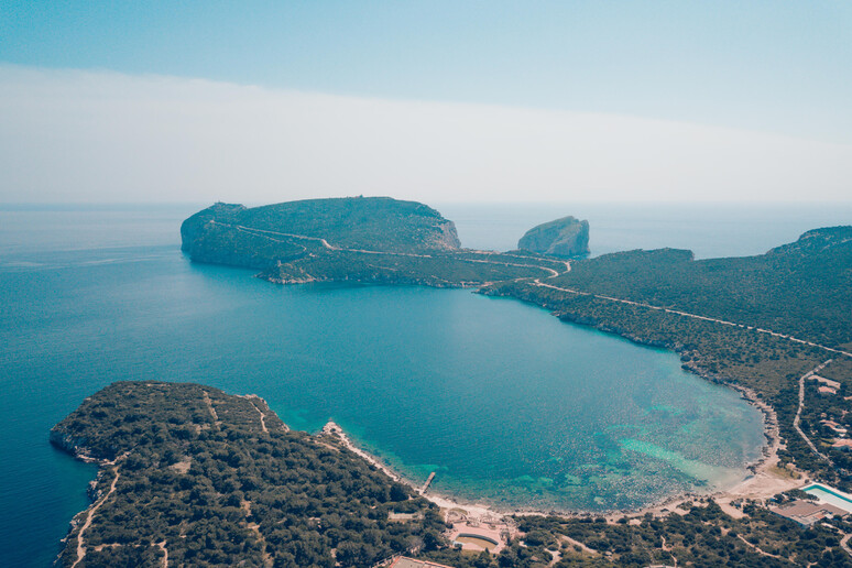 ef67519c457c58eec48e7af47f98264d Ministero detta le regole per attività turistiche a Capo Caccia