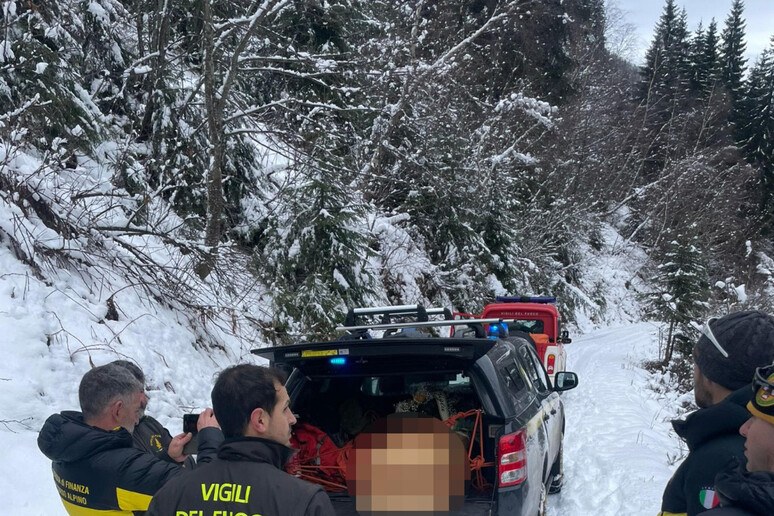 Morta nel lago, autista carro funebre si perde in Valtellina -     RIPRODUZIONE RISERVATA